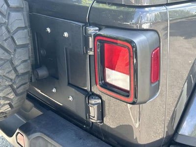 2020 Jeep Wrangler Unlimited Sahara Altitude