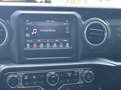 2020 Jeep Wrangler Unlimited Sahara Altitude