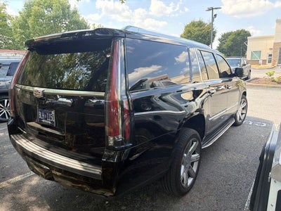 2019 Cadillac Escalade ESV Premium
