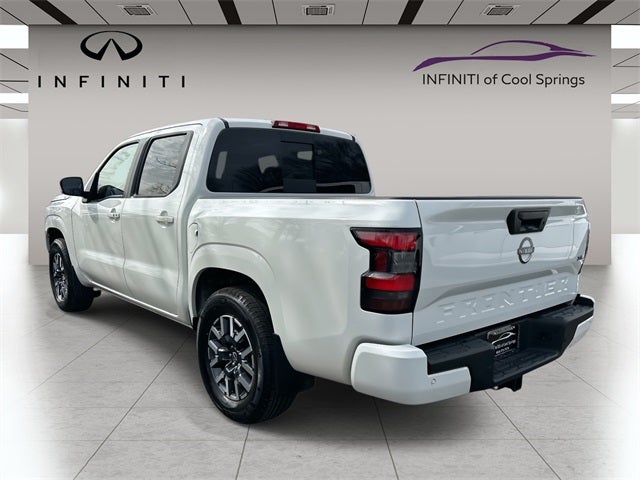 2024 Nissan Frontier SL