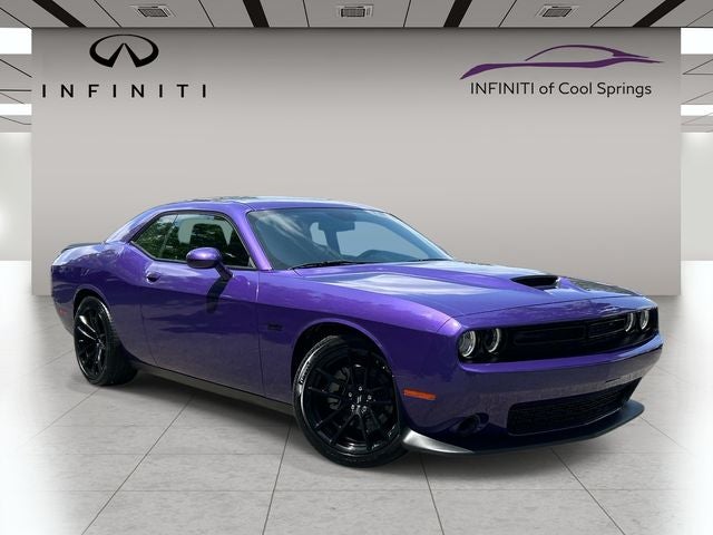 2023 Dodge Challenger R/T's photo