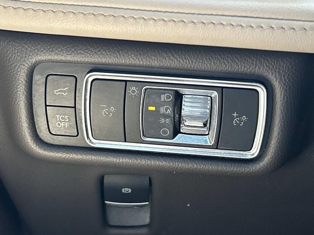 2022 Lincoln Nautilus Standard