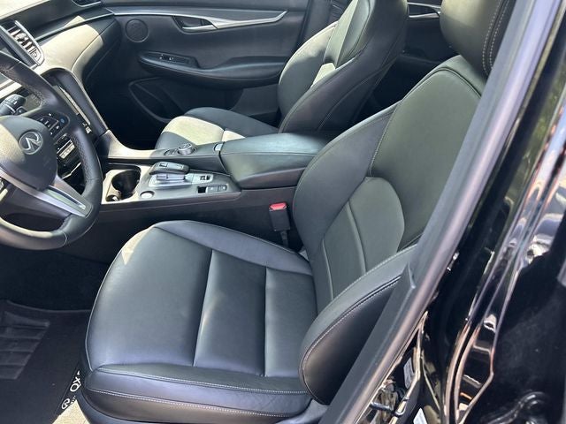 2025 INFINITI QX50 PURE