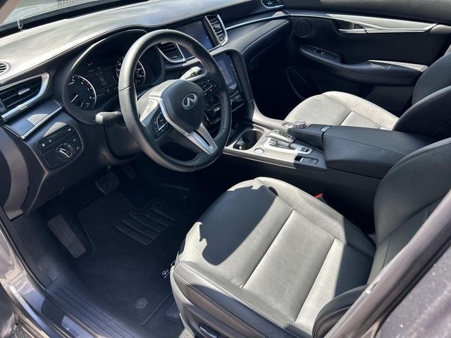 2025 INFINITI QX50 PURE