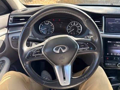 2023 INFINITI QX50 LUXE
