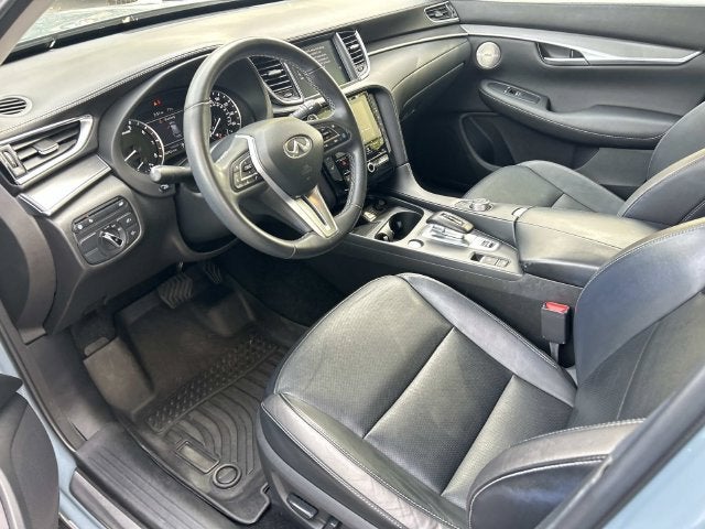 2023 INFINITI QX50 LUXE