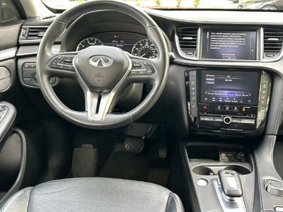 2023 INFINITI QX50 LUXE