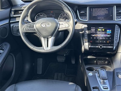 2025 INFINITI QX50 LUXE