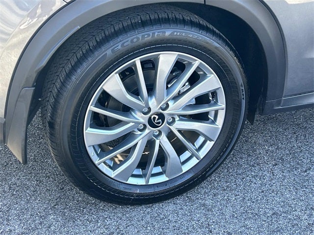 2025 INFINITI QX50 LUXE