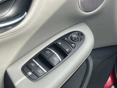 2023 INFINITI QX50 Sensory