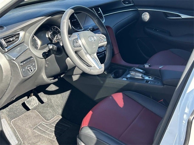 2024 INFINITI QX50 SPORT