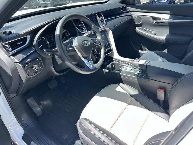 2025 INFINITI QX55 LUXE