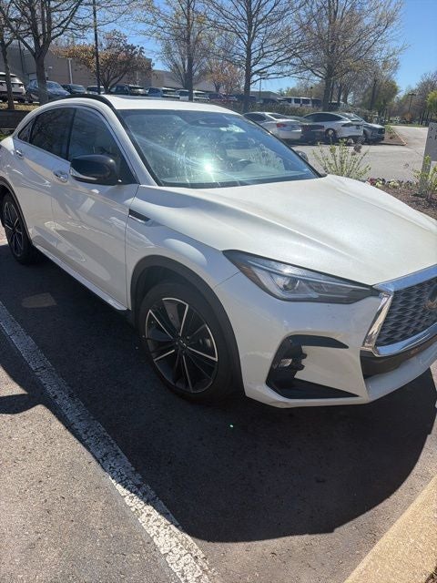 2023 INFINITI QX55 LUXE