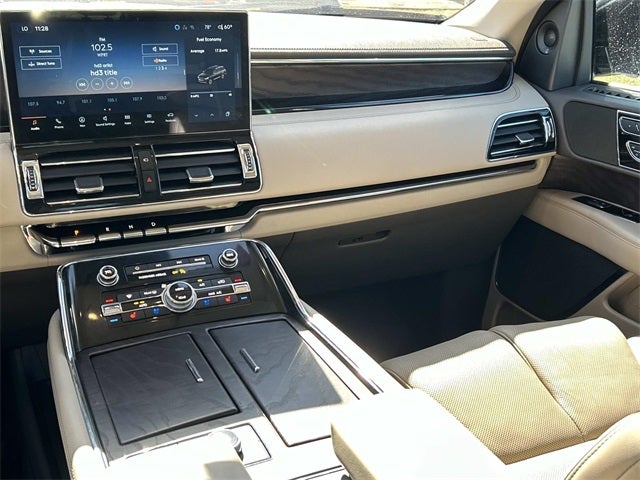 2024 Lincoln Navigator Reserve