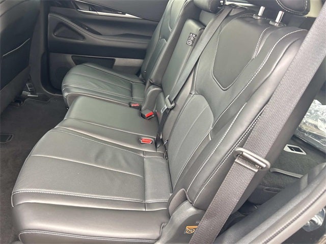 2025 INFINITI QX60 PURE