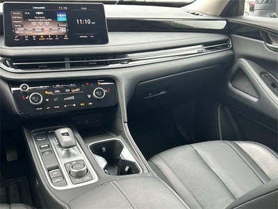 2025 INFINITI QX60 PURE