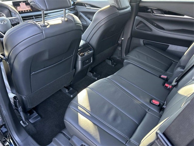 2025 INFINITI QX60 PURE