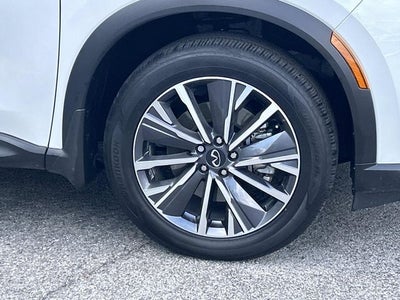 2027 INFINITI QX60 LUXE