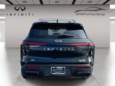 2025 INFINITI QX60 LUXE