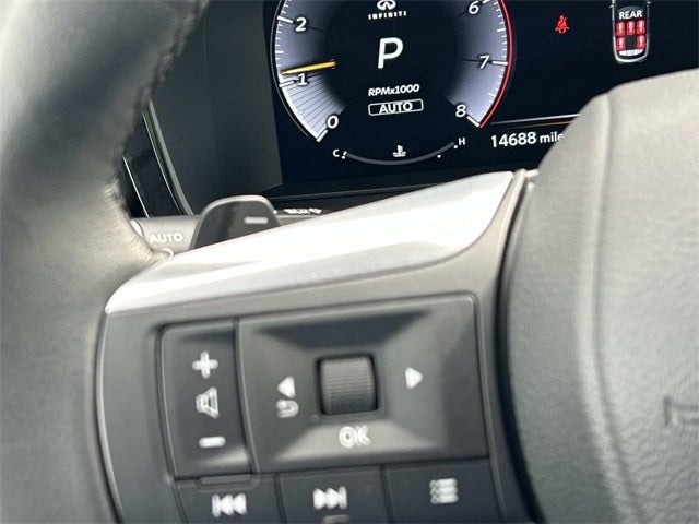 2025 INFINITI QX60 LUXE