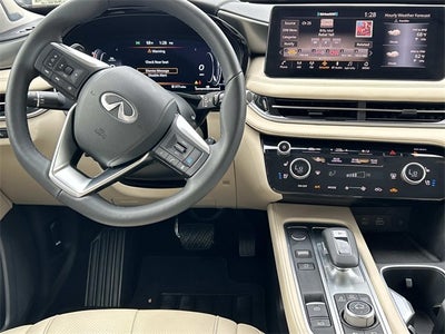 2025 INFINITI QX60 LUXE