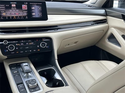 2025 INFINITI QX60 LUXE