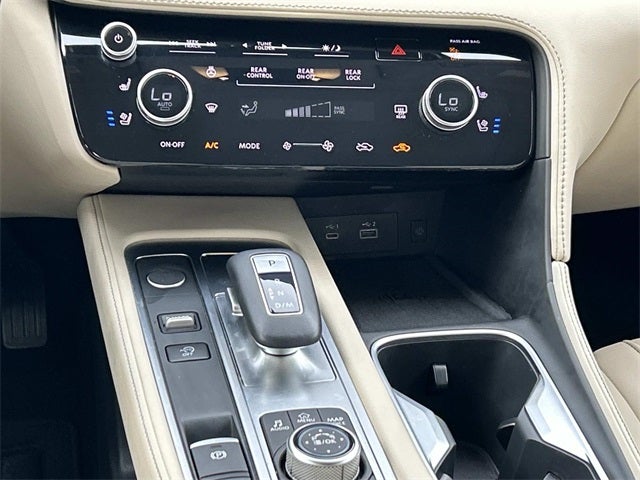 2025 INFINITI QX60 LUXE