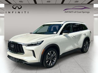 2023 INFINITI QX60 LUXE