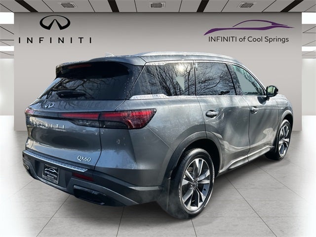 2023 INFINITI QX60 LUXE