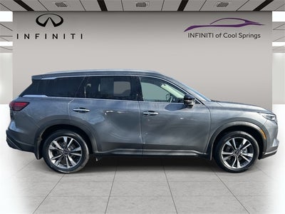 2023 INFINITI QX60 LUXE