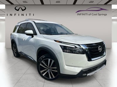 2025 Nissan Pathfinder Platinum