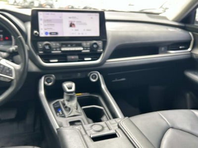 2024 Toyota Grand Highlander XLE