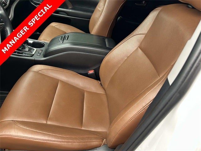 2019 Toyota Highlander Hybrid Limited Platinum