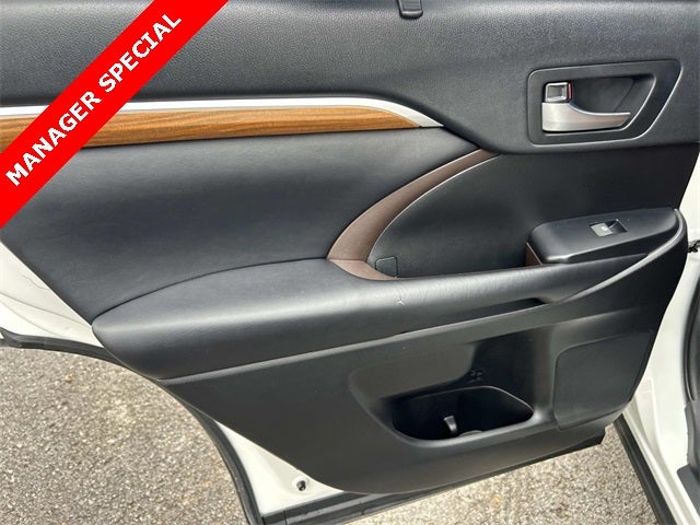 2019 Toyota Highlander Hybrid Limited Platinum