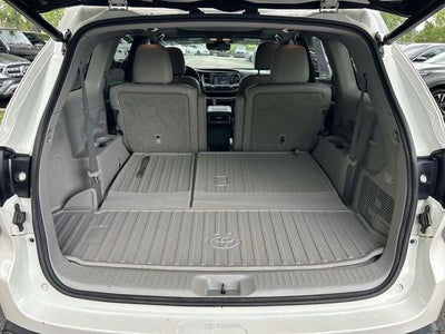 2019 Toyota Highlander Limited Platinum