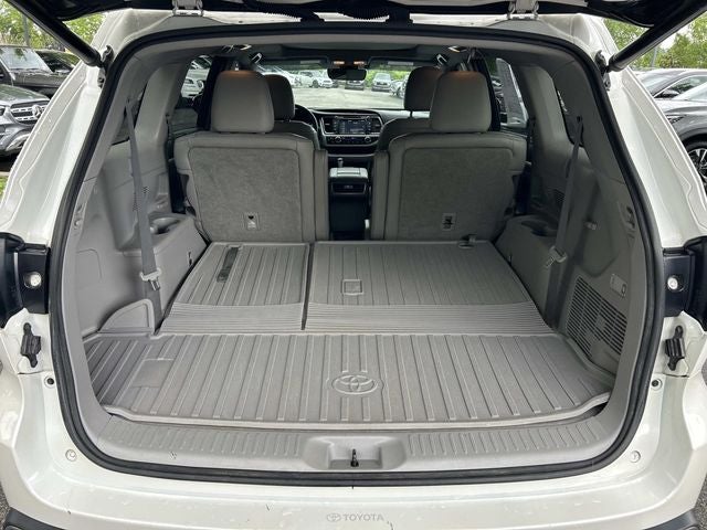 2019 Toyota Highlander Limited Platinum