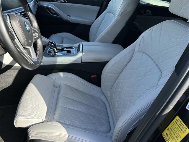 2023 BMW X6 xDrive40i