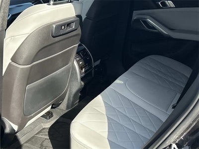 2023 BMW X6 xDrive40i