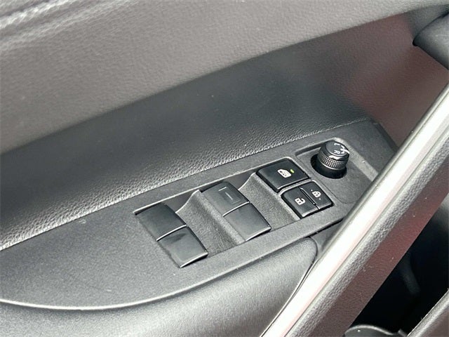 2023 Toyota Corolla Cross Hybrid XSE