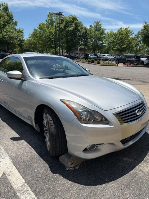 2014 INFINITI Q60 Base