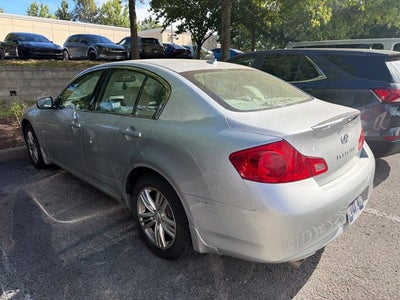 2011 INFINITI G25 X