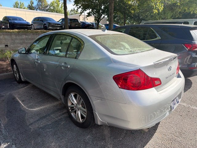 2011 INFINITI G25 X
