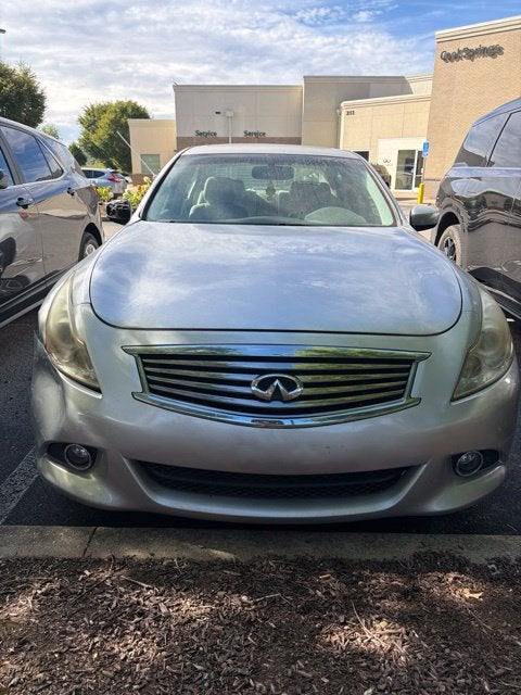 2011 INFINITI G25 X