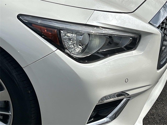 2023 INFINITI Q50 LUXE