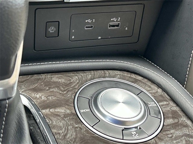 2024 Nissan Armada Platinum