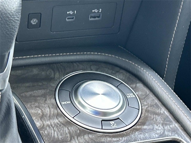 2024 Nissan Armada Platinum