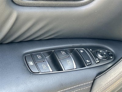 2024 Nissan Armada Platinum W/ CAPTAIN CHAIRS PACKAGE