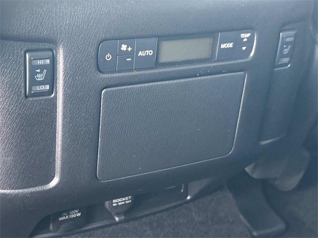 2024 Nissan Armada Platinum W/ CAPTAIN CHAIRS PACKAGE