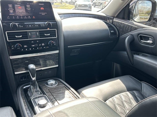 2024 Nissan Armada Platinum W/ CAPTAIN CHAIRS PACKAGE