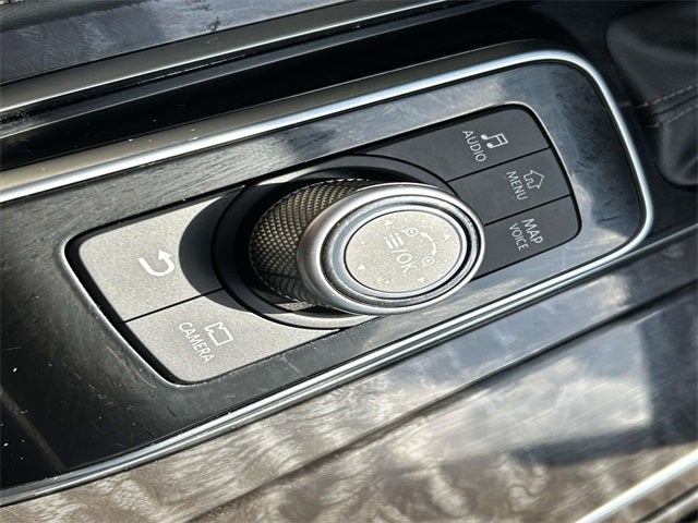 2024 Nissan Armada Platinum W/ CAPTAIN CHAIRS PACKAGE